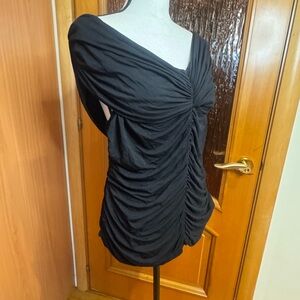 Anne Fontaine black ruched gathered top blouse in a size XL.
